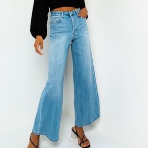 90s High Waisted Wide Leg Jeans